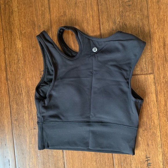 Barry's x Lululemon Mastered Motion Cropped Tank - Picture 2 of 2